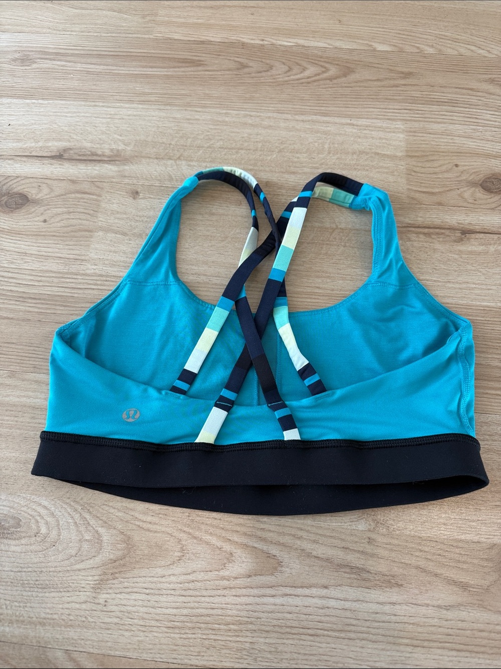 Lululemon Teal Strappy Sports Bralette - Women's Active Crop Top - Picture 2 of 3